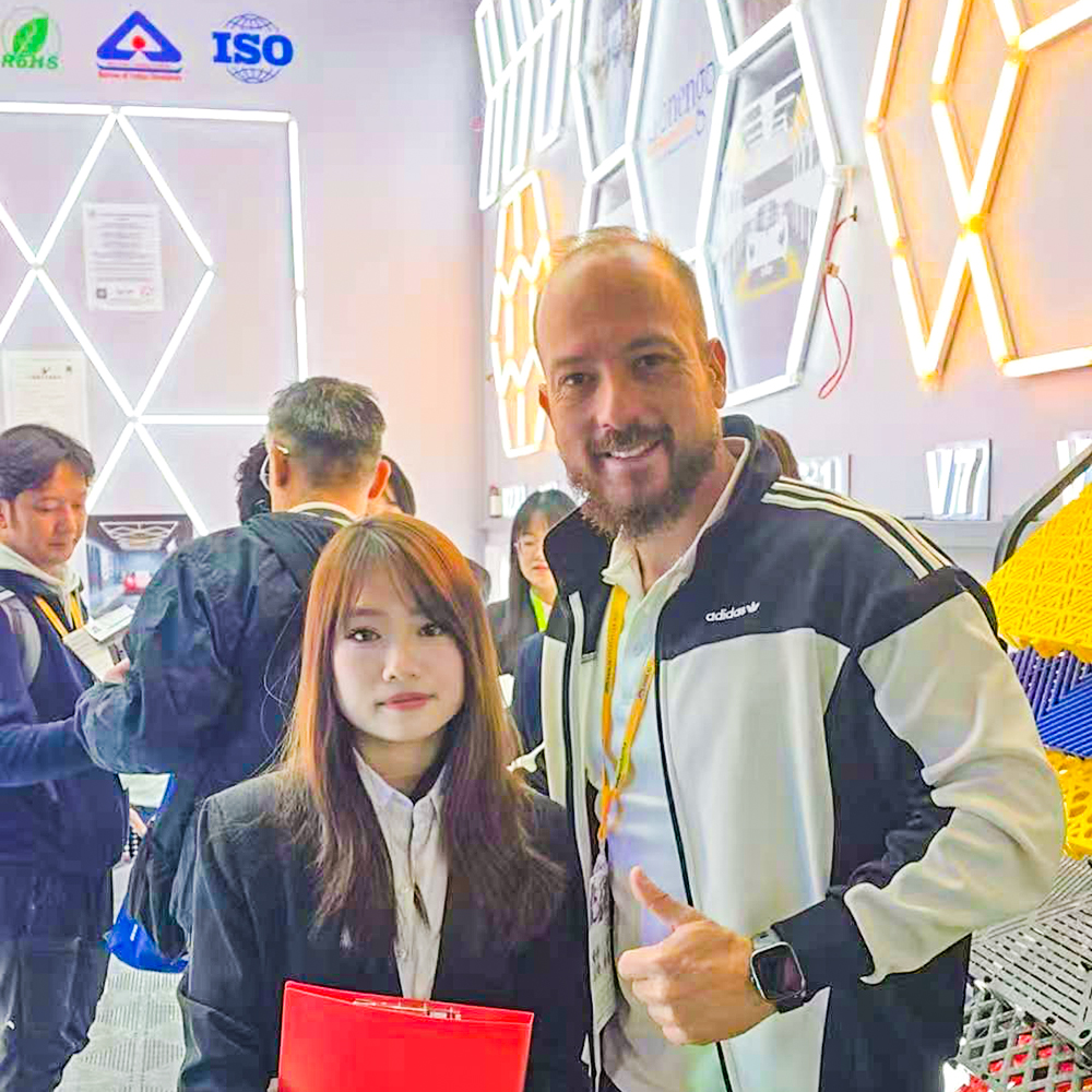 luces LED poligonales