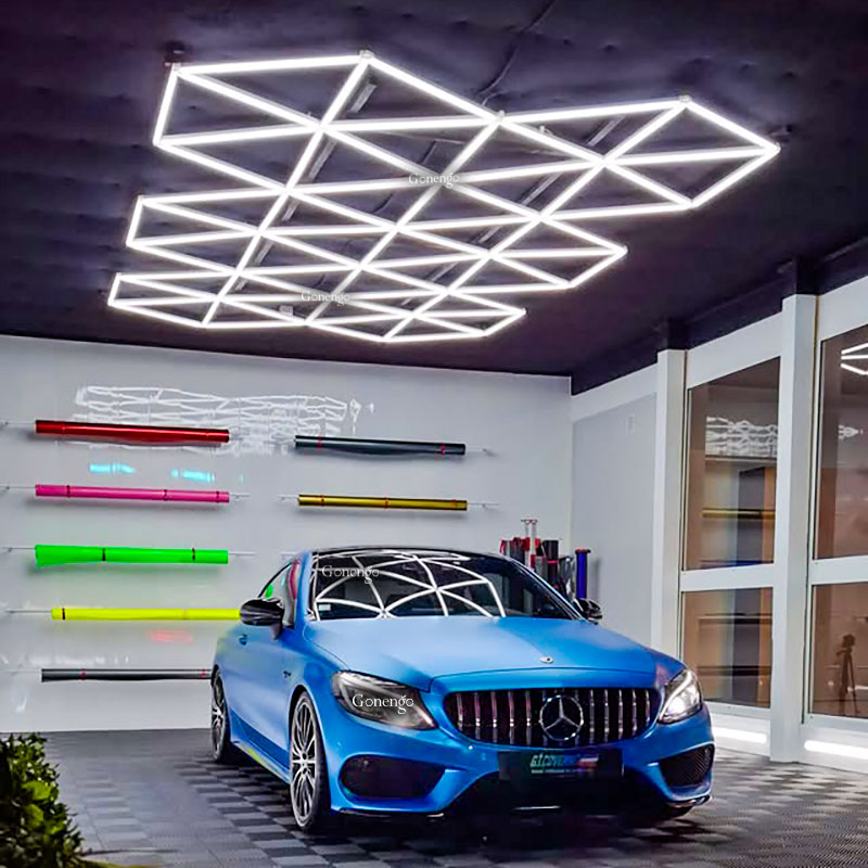 إضاءة LED هندسية للمرآب