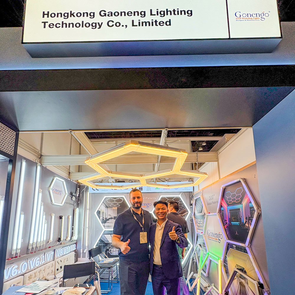 шестиугольные LED-светильники