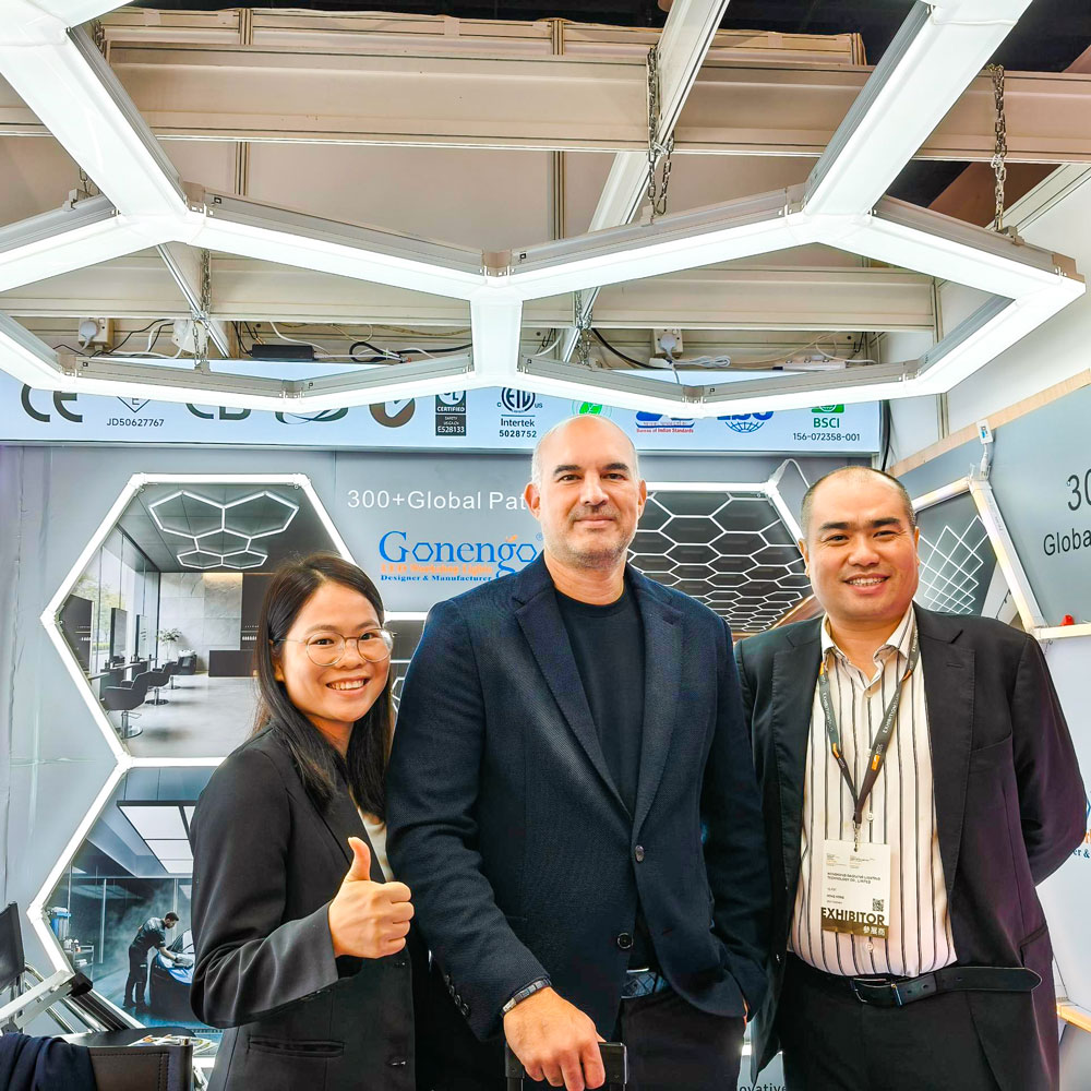 hexagon-LED-lights-for-garage-car-work